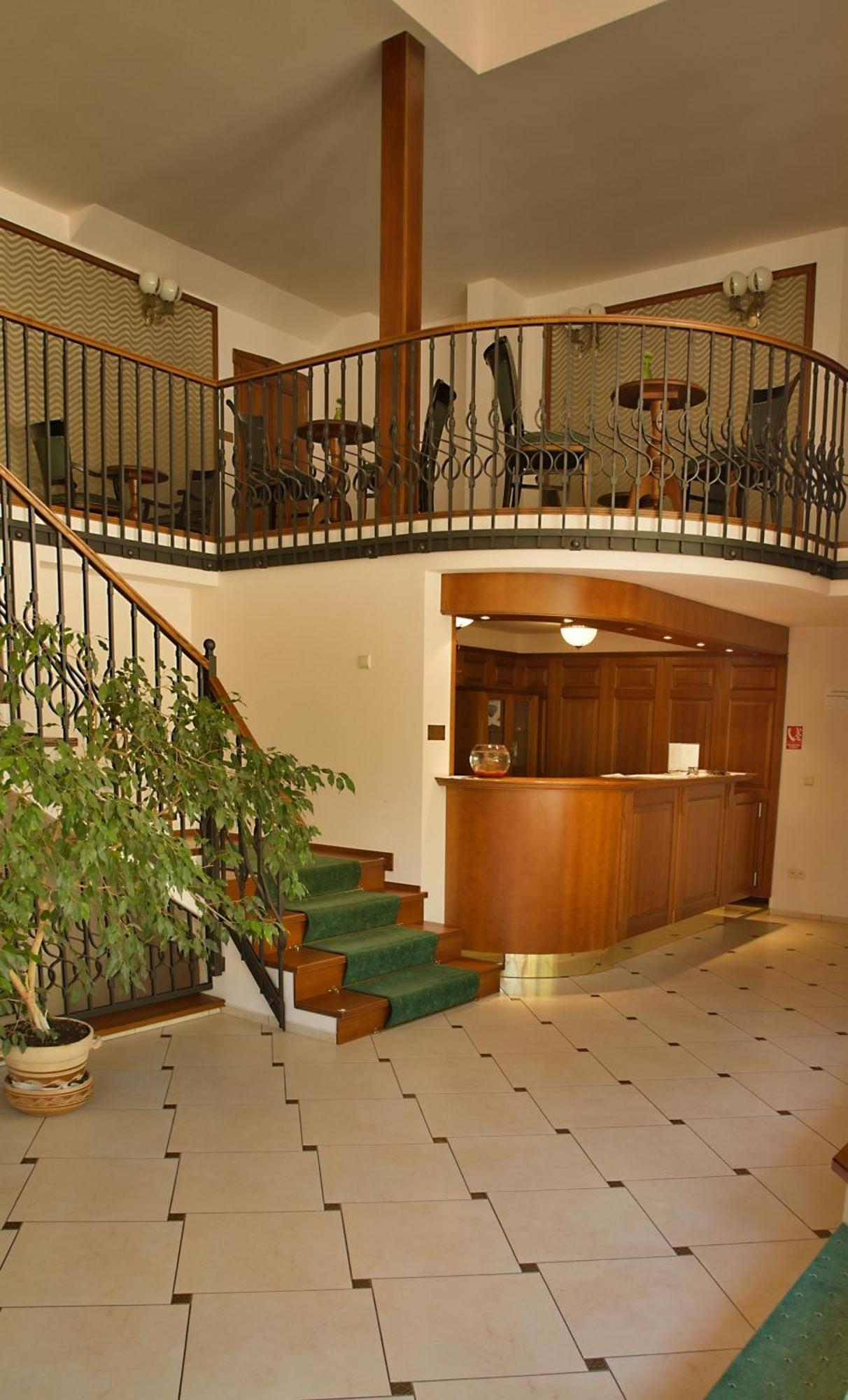 Hotel Gold Chotoviny エクステリア 写真